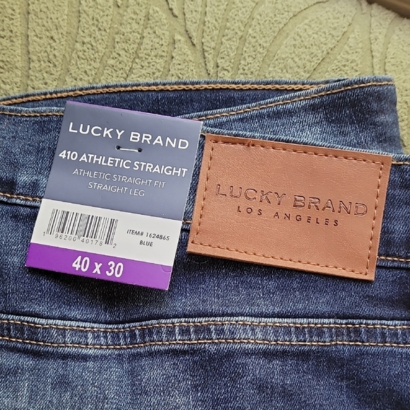 Lucky Brand Blue Jeans - Picture 16 of 16